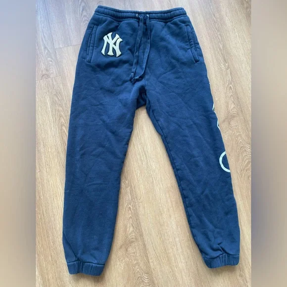 Gucci Pants Jumpsuits Gucci Yankees Gucci Logo Yankees